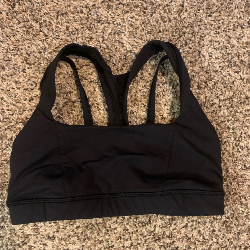 Lululemon sports bra